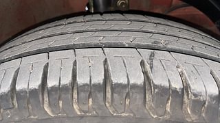 Used 2019 Maruti Suzuki Dzire [2017-2020] ZXi Plus AMT Petrol Automatic tyres RIGHT FRONT TYRE TREAD VIEW