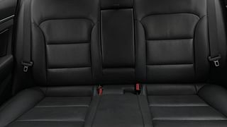 Used 2017 Hyundai Elantra [2016-2022] 2.0 SX MT Petrol Manual interior REAR SEAT CONDITION VIEW