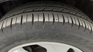 Used 2015 Honda City [2014-2017] VX CVT Petrol Automatic tyres LEFT FRONT TYRE TREAD VIEW