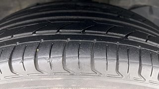 Used 2019 Honda Amaze [2018-2021] 1.2 VX i-VTEC Petrol Manual tyres RIGHT FRONT TYRE TREAD VIEW