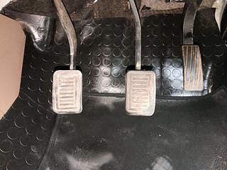 Used 2020 Mahindra Bolero B6 (O) Diesel Manual interior PEDALS VIEW