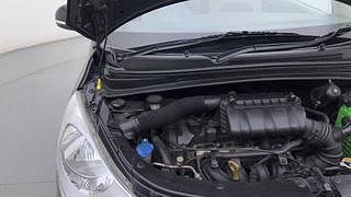 Used 2013 Hyundai i10 [2010-2016] Sportz AT Petrol Petrol Automatic engine ENGINE RIGHT SIDE HINGE & APRON VIEW