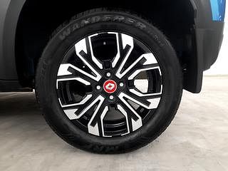 Used 2022 Renault Kiger RXZ Turbo CVT Petrol Automatic tyres LEFT REAR TYRE RIM VIEW