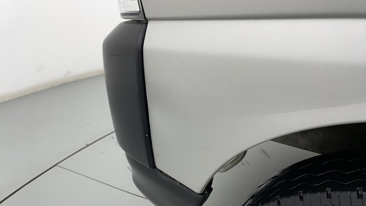 Used 2021 Maruti Suzuki Eeco AC 5 STR Petrol Manual dents MINOR DENT