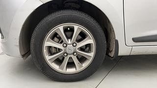 Used 2016 Hyundai Grand i10 [2013-2017] Asta 1.1 CRDi (O) Diesel Manual tyres LEFT FRONT TYRE RIM VIEW