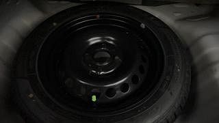 Used 2016 Hyundai Grand i10 [2013-2017] Asta 1.1 CRDi (O) Diesel Manual tyres SPARE TYRE VIEW