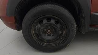 Used 2016 Renault Duster [2015-2020] RXL Petrol Petrol Manual tyres LEFT FRONT TYRE RIM VIEW