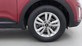 Used 2017 Hyundai Creta [2015-2018] 1.6 SX Diesel Manual tyres RIGHT FRONT TYRE RIM VIEW