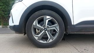 Used 2019 Hyundai Creta [2018-2020] 1.6 SX AT VTVT Petrol Automatic tyres LEFT FRONT TYRE RIM VIEW