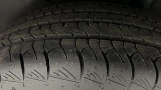 Used 2015 Maruti Suzuki S-Cross [2015-2017] Zeta 1.3 Diesel Manual tyres LEFT REAR TYRE TREAD VIEW