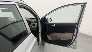 Used 2016 Hyundai Grand i10 [2013-2017] Asta 1.2 Kappa VTVT Petrol Manual interior RIGHT FRONT DOOR OPEN VIEW