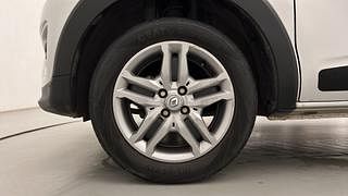 Used 2021 Renault Triber RXZ AMT Dual Tone Petrol Automatic tyres LEFT FRONT TYRE RIM VIEW