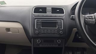 Used 2013 Volkswagen Polo [2010-2014] Highline1.2L (P) Petrol Manual interior MUSIC SYSTEM & AC CONTROL VIEW
