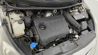 Used 2013 Hyundai Verna [2011-2015] Fluidic 1.6 CRDi SX Diesel Manual engine ENGINE RIGHT SIDE VIEW