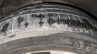 Used 2017 Honda WR-V [2017-2020] i-DTEC VX Diesel Manual tyres RIGHT REAR TYRE TREAD VIEW