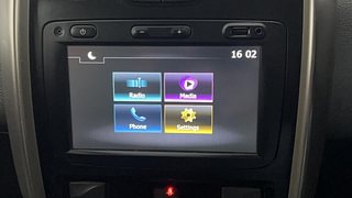 Used 2018 Renault Duster [2015-2019] 85 PS RXS MT Diesel Manual top_features Integrated (in-dash) music system