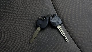 Used 2015 Hyundai Eon [2011-2018] Magna + Petrol Manual extra CAR KEY VIEW