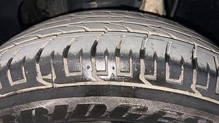 Used 2019 Mahindra Marazzo M8 Diesel Manual tyres LEFT FRONT TYRE TREAD VIEW