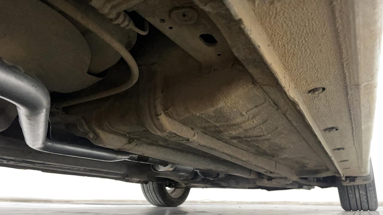 Used 2011 Hyundai Verna [2011-2015] Fluidic 1.6 VTVT SX Petrol Manual extra REAR RIGHT UNDERBODY VIEW