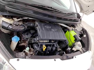 Used 2019 Hyundai Xcent [2017-2019] S Petrol Petrol Manual engine ENGINE RIGHT SIDE VIEW
