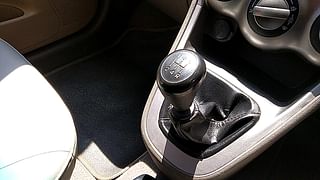 Used 2012 Hyundai i10 Magna 1.2 Kappa2 Petrol Manual interior GEAR  KNOB VIEW