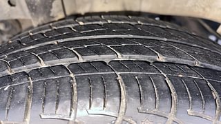 Used 2018 Mahindra KUV100 NXT K6+ 6 STR Petrol Manual tyres RIGHT REAR TYRE TREAD VIEW