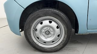 Used 2010 Maruti Suzuki Wagon R 1.0 [2006-2010] LXi Petrol Manual tyres LEFT FRONT TYRE RIM VIEW