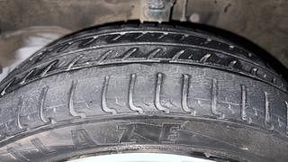 Used 2017 Maruti Suzuki Wagon R 1.0 [2010-2019] VXi Petrol Manual tyres LEFT FRONT TYRE TREAD VIEW