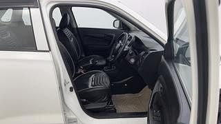 Used 2021 Maruti Suzuki Vitara Brezza [2020-2022] LXI Petrol Manual interior RIGHT SIDE FRONT DOOR CABIN VIEW