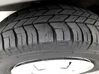 Used 2021 Maruti Suzuki Eeco AC+HTR 5 STR Petrol Manual tyres LEFT FRONT TYRE TREAD VIEW