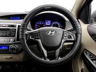 Used 2014 Hyundai i20 [2012-2014] Asta 1.4 CRDI Diesel Manual interior STEERING VIEW