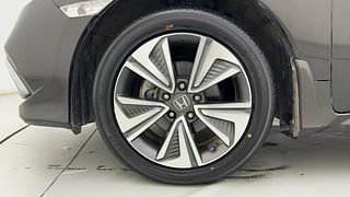 Used 2019 Honda Civic [2019-2021] ZX CVT Petrol Petrol Automatic tyres LEFT FRONT TYRE RIM VIEW