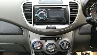 Used 2015 Hyundai i10 magna 1.1 Petrol Manual interior MUSIC SYSTEM & AC CONTROL VIEW