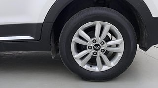 Used 2017 Hyundai Creta [2015-2018] 1.6 SX Plus Petrol Petrol Manual tyres LEFT REAR TYRE RIM VIEW