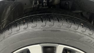 Used 2020 Honda City ZX CVT Petrol Automatic tyres RIGHT FRONT TYRE TREAD VIEW