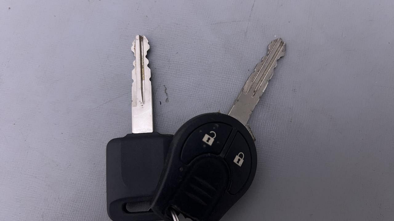 Used 2017 Nissan Micra Active [2012-2020] XV Safety Pack Petrol Manual extra CAR KEY VIEW