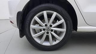Used 2018 Volkswagen Polo [2017-2020] Highline Plus 1.5 (D) Diesel Manual tyres RIGHT REAR TYRE RIM VIEW