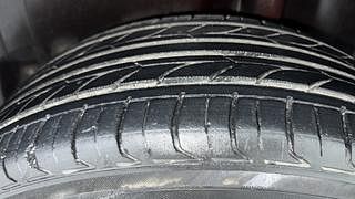 Used 2015 Volkswagen Polo [2015-2019] Comfortline 1.2L (P) Petrol Manual tyres LEFT REAR TYRE TREAD VIEW