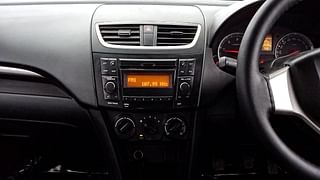 Used 2017 Maruti Suzuki Swift [2017-2020] VDi Diesel Manual interior MUSIC SYSTEM & AC CONTROL VIEW