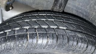 Used 2018 Maruti Suzuki Celerio VXI CNG Petrol+cng Manual tyres RIGHT REAR TYRE TREAD VIEW