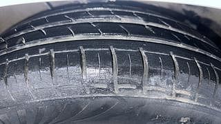 Used 2022 Hyundai Grand i10 Nios Sportz 1.2 Kappa VTVT Petrol Manual tyres RIGHT FRONT TYRE TREAD VIEW
