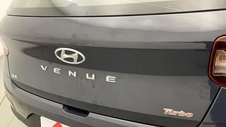 Used 2019 Hyundai Venue [2019-2022] SX Plus 1.0 Turbo DCT Petrol Automatic dents MINOR DENT