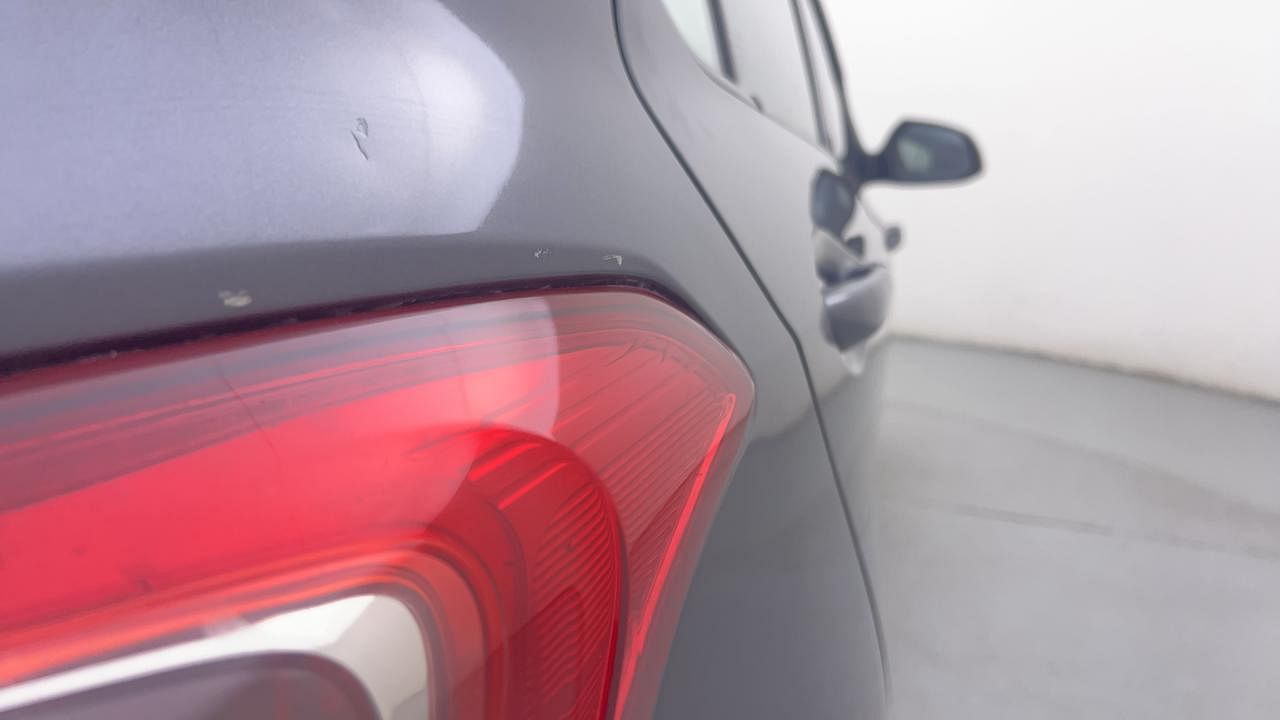 Used 2016 Hyundai Grand i10 [2013-2017] Sportz 1.2 Kappa VTVT Petrol Manual dents MINOR SCRATCH