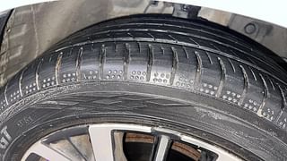 Used 2017 Honda City [2017-2020] VX CVT Petrol Automatic tyres RIGHT FRONT TYRE TREAD VIEW