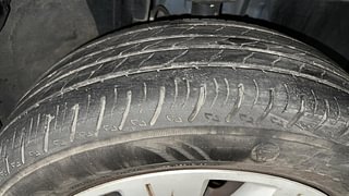 Used 2021 Renault Kiger RXL AMT Petrol Automatic tyres RIGHT FRONT TYRE TREAD VIEW