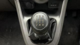 Used 2014 hyundai i10 Sportz 1.1 Petrol Petrol Manual interior GEAR  KNOB VIEW