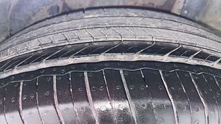 Used 2018 Hyundai Verna [2017-2020] 1.6 CRDI SX (O) Diesel Manual tyres LEFT REAR TYRE TREAD VIEW