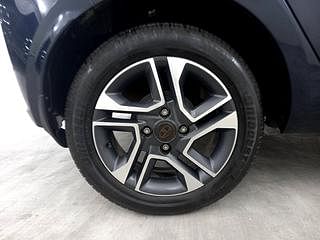 Used 2021 Tata Tiago XZA+ AMT Petrol Automatic tyres RIGHT REAR TYRE RIM VIEW