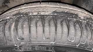 Used 2014 Maruti Suzuki Ritz [2012-2017] Vdi Diesel Manual tyres LEFT REAR TYRE TREAD VIEW
