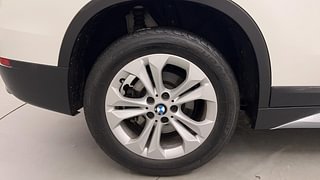 Used 2020 BMW X1 [2016-2020] sDrive20i xLine Petrol Automatic tyres RIGHT REAR TYRE RIM VIEW